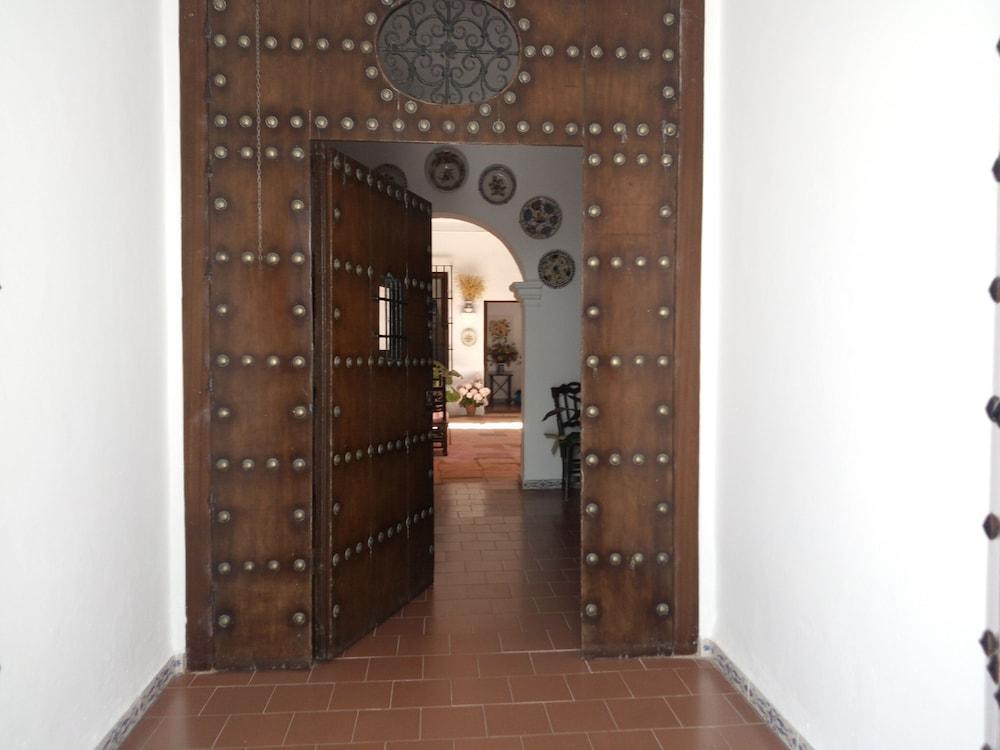 Hostal Gran Capitan Чипиона Екстериор снимка