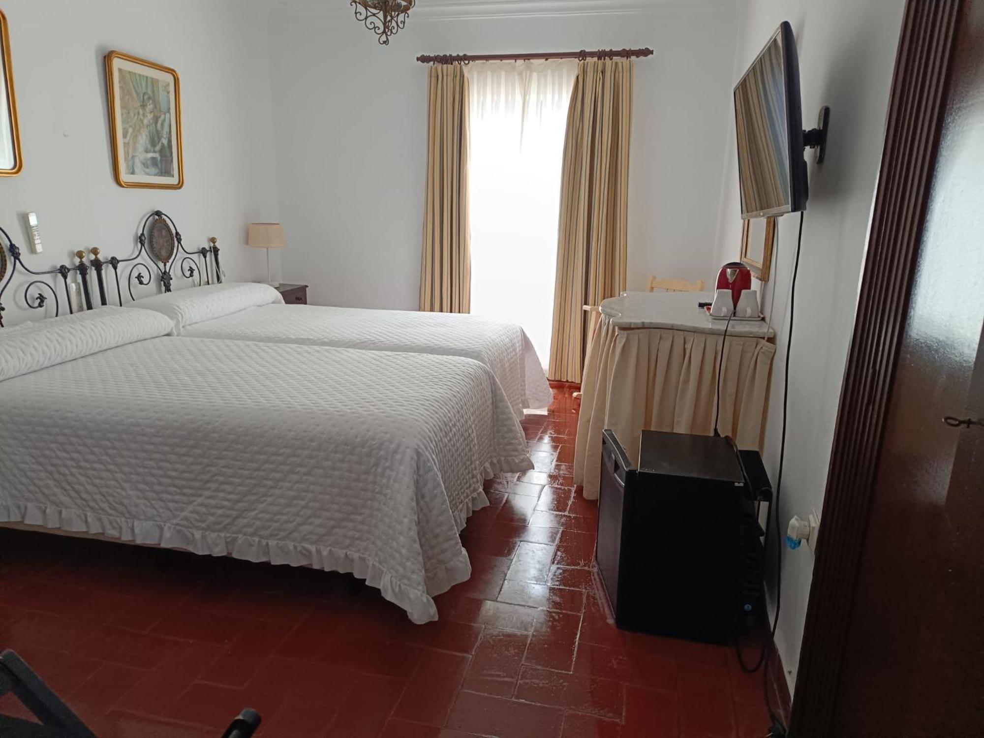 Hostal Gran Capitan Чипиона Екстериор снимка