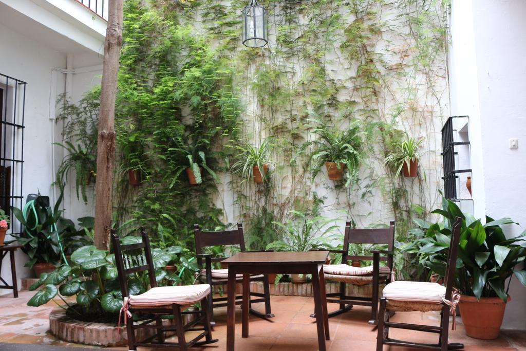 Hostal Gran Capitan Чипиона Екстериор снимка